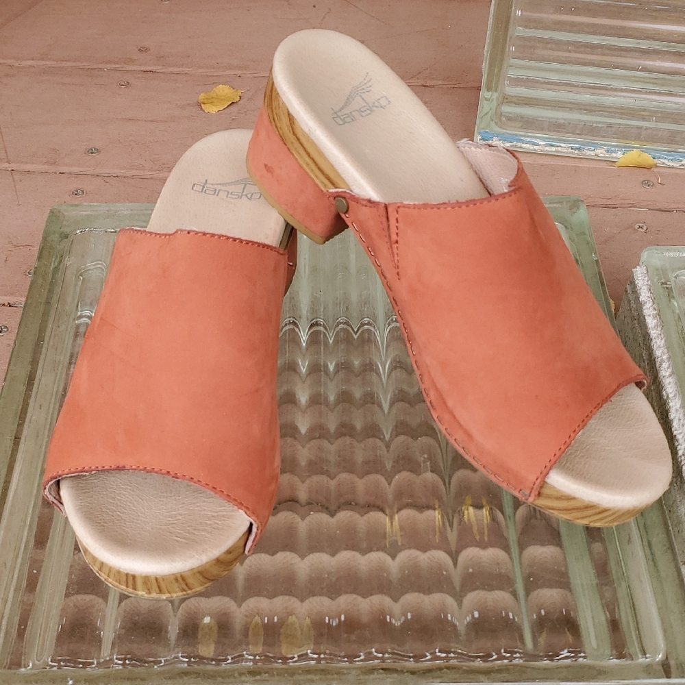 Dansko Women's Terracotta Mules